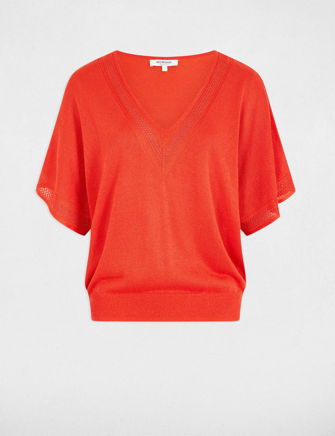 Pull col en V manches courtes