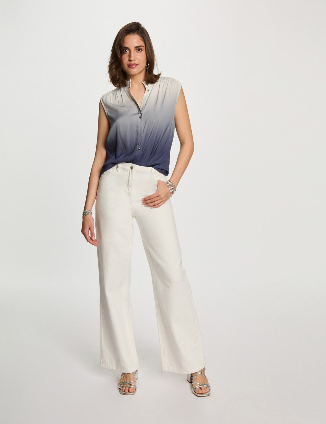 Chemise sans manches