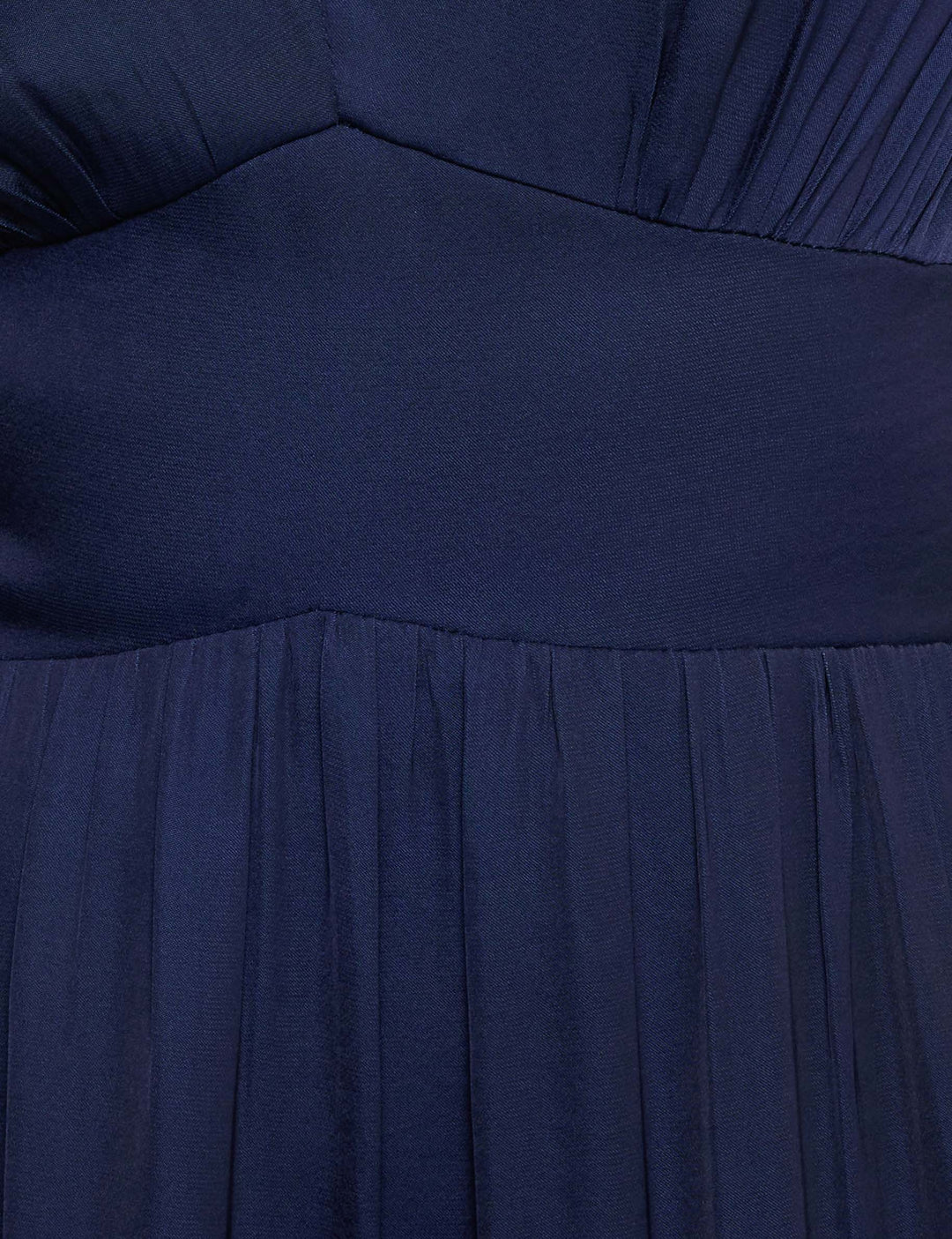 Robe longue col v