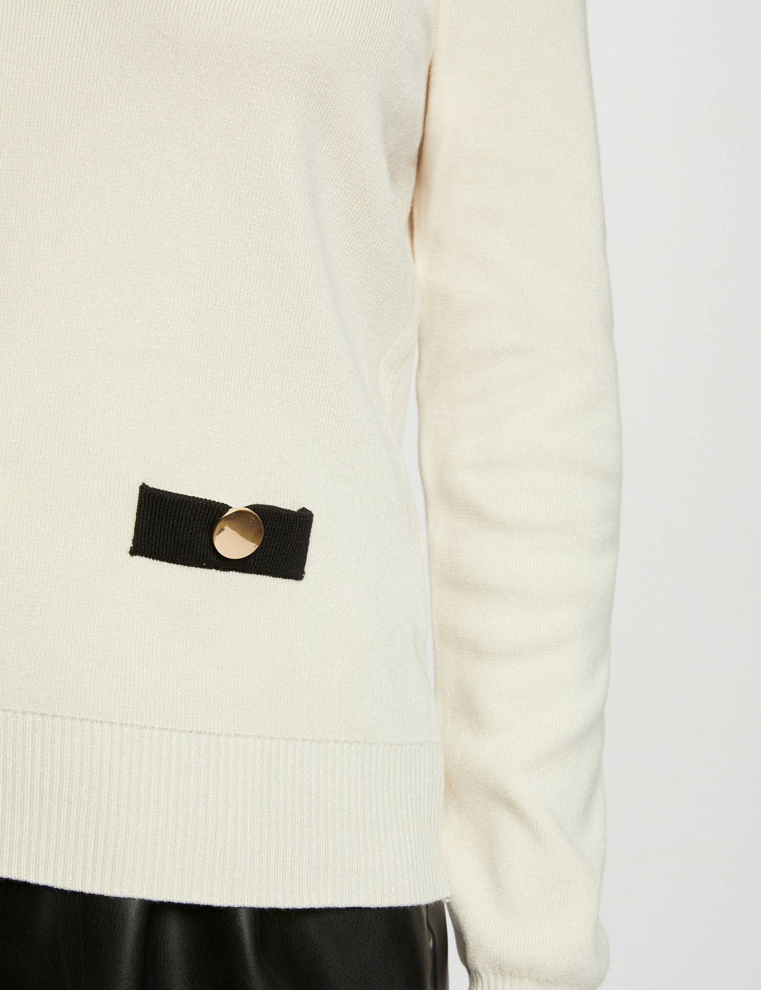 Pull manches longues col en V