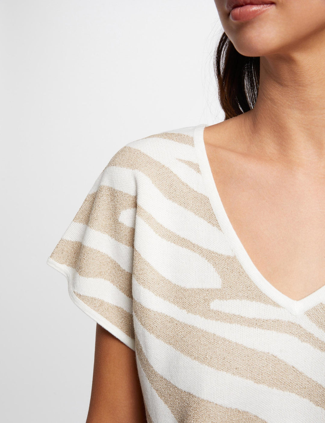 Pull col en V imprimé