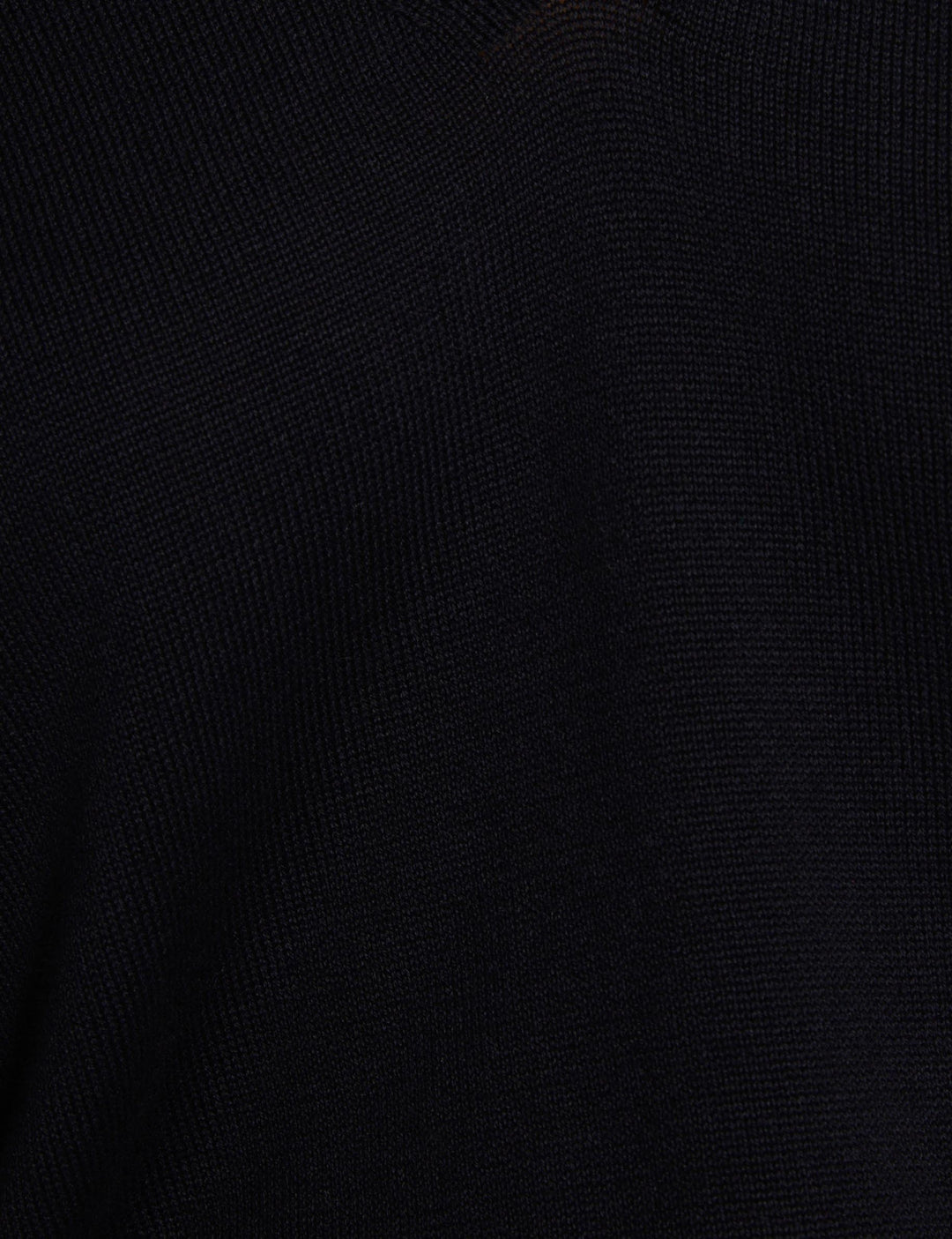 Pull col en V manches longues