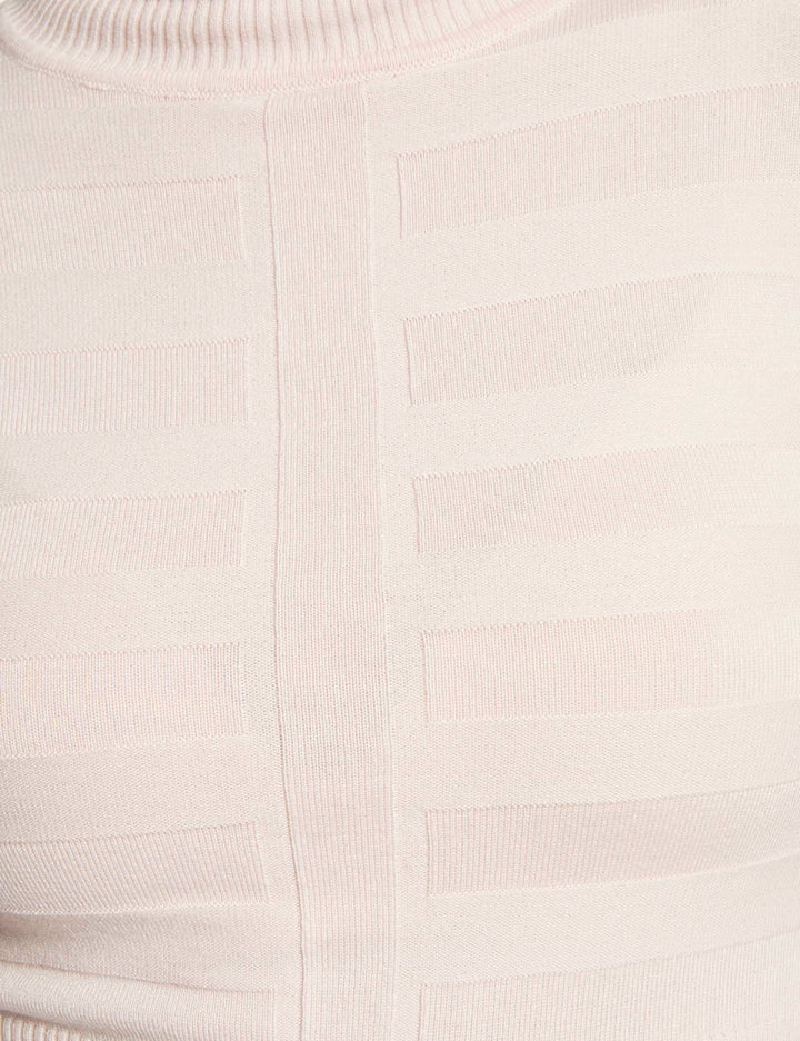 Pull col roulé ajusté