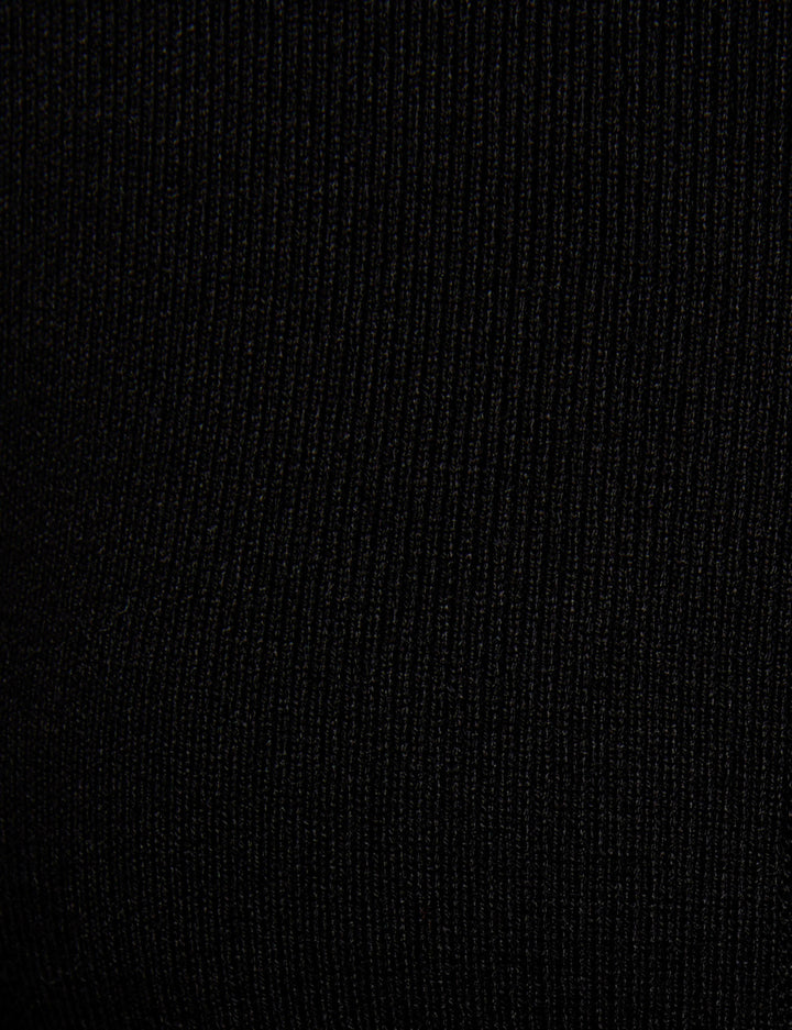 Robe pull ajustée manches courtes