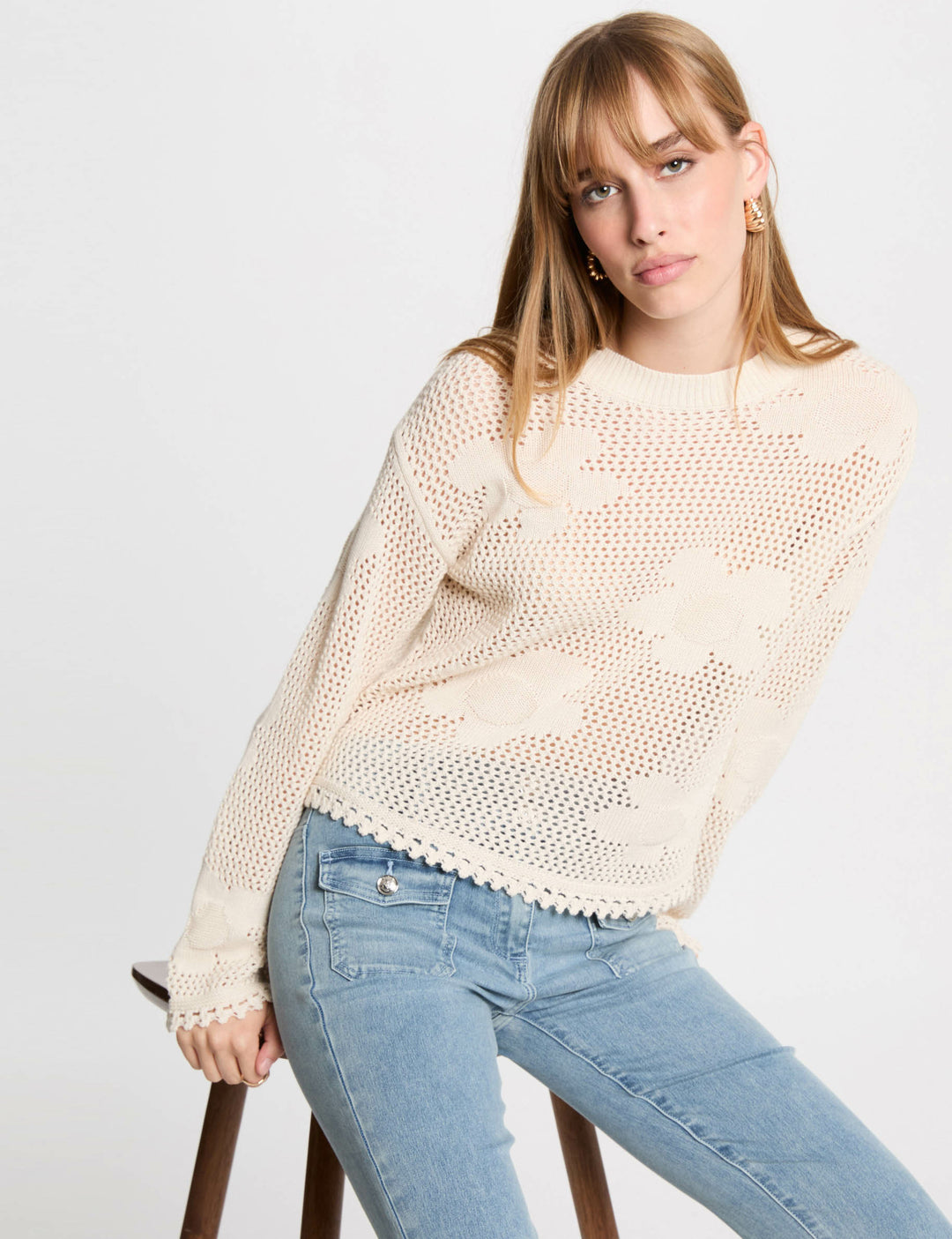 Pull col rond ajouré