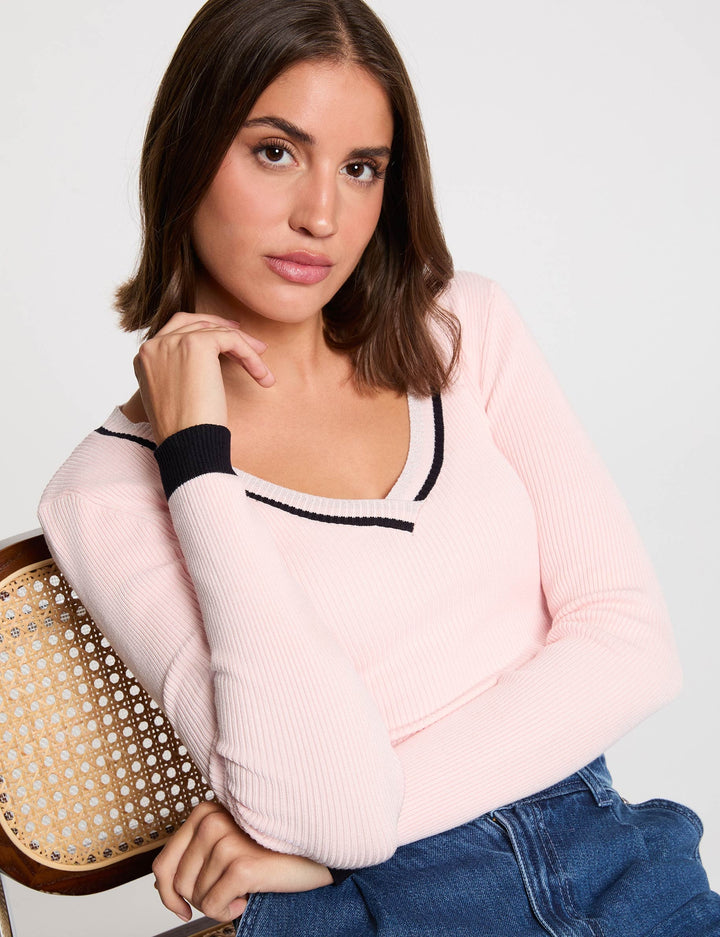 Pull manches longues col en V