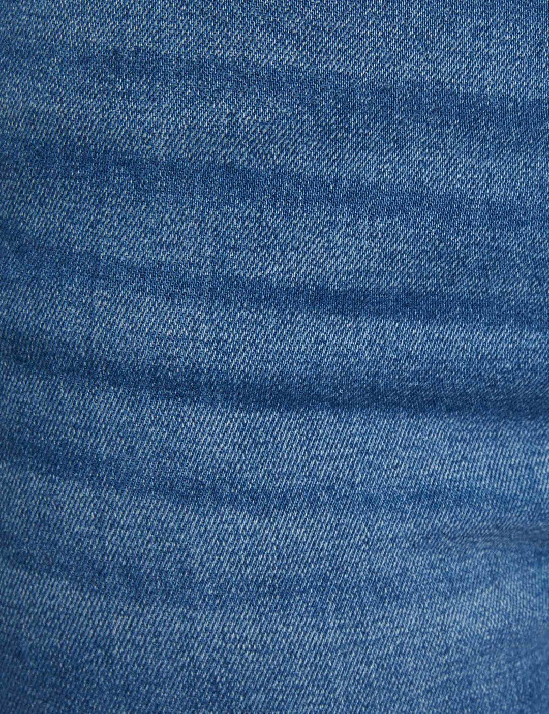Jeans slim détails oeillets