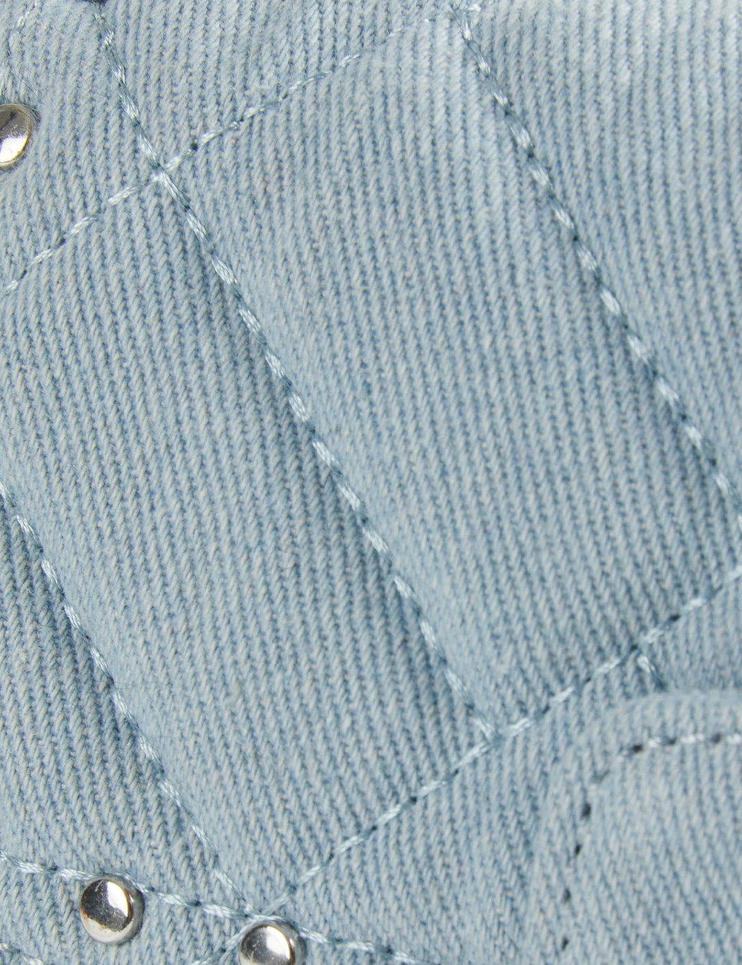 Sac pochette en jean avec clous