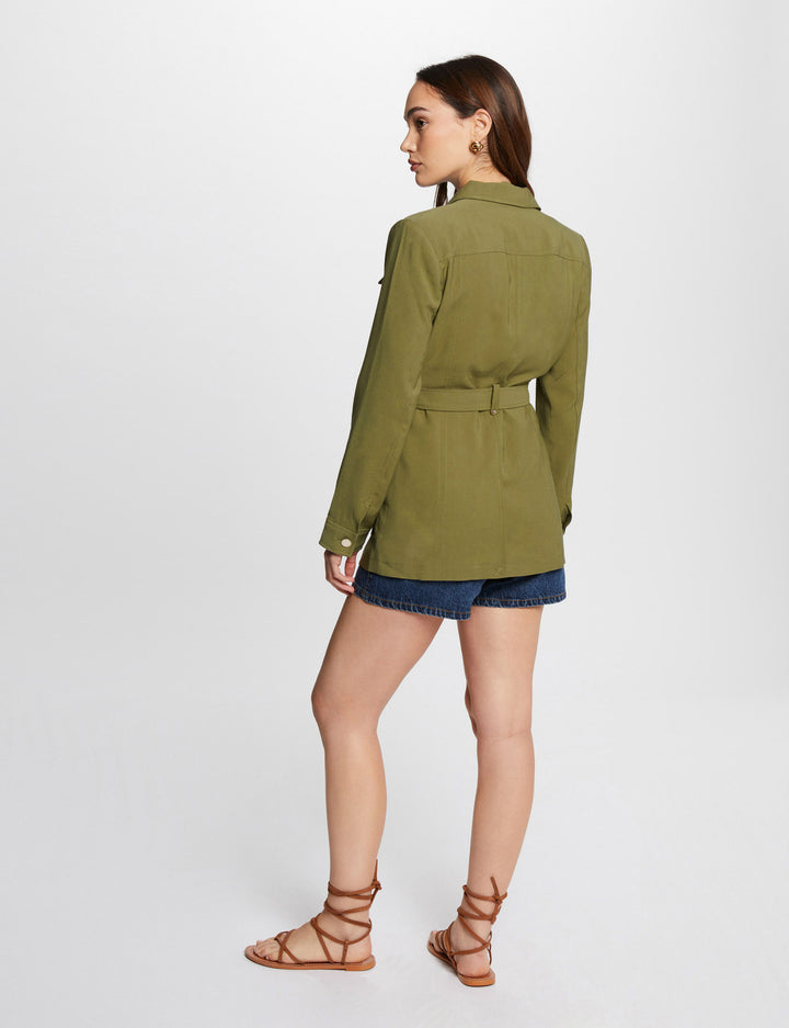 Veste fluide ceinturée