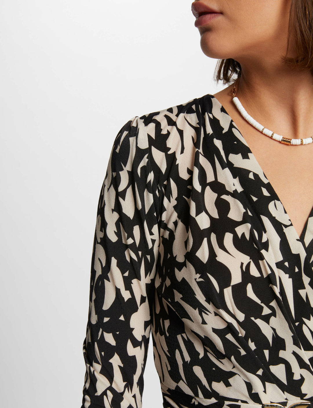 Robe courte cintrée imprimée