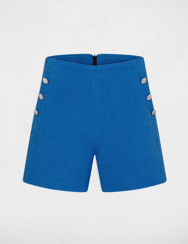 Short ample tweed
