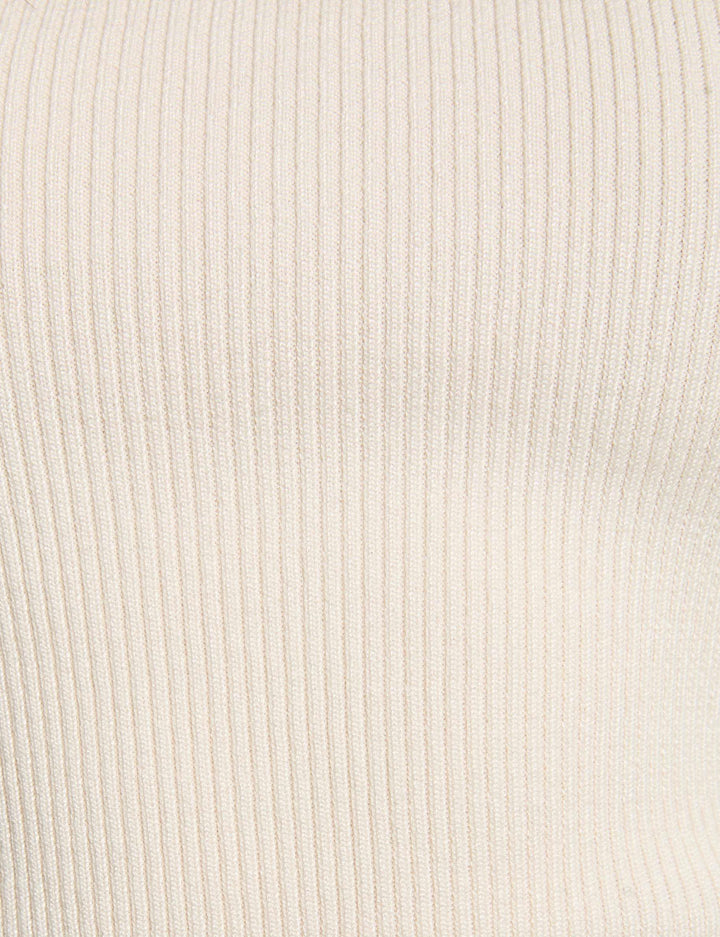 Pull col roulé côtelé