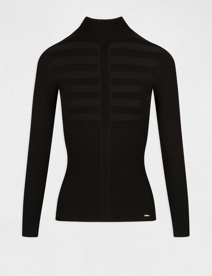 Pull col roulé ajusté