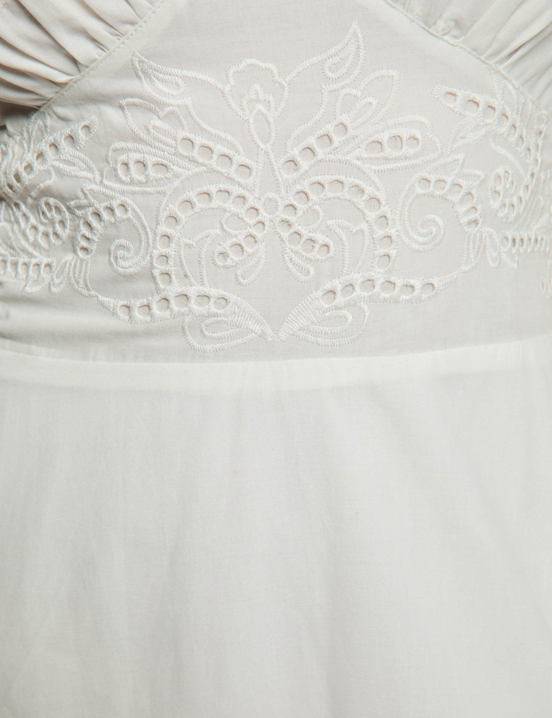 Robe longue broderie