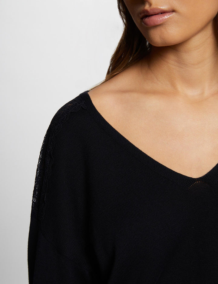 Pull col en V manches longues