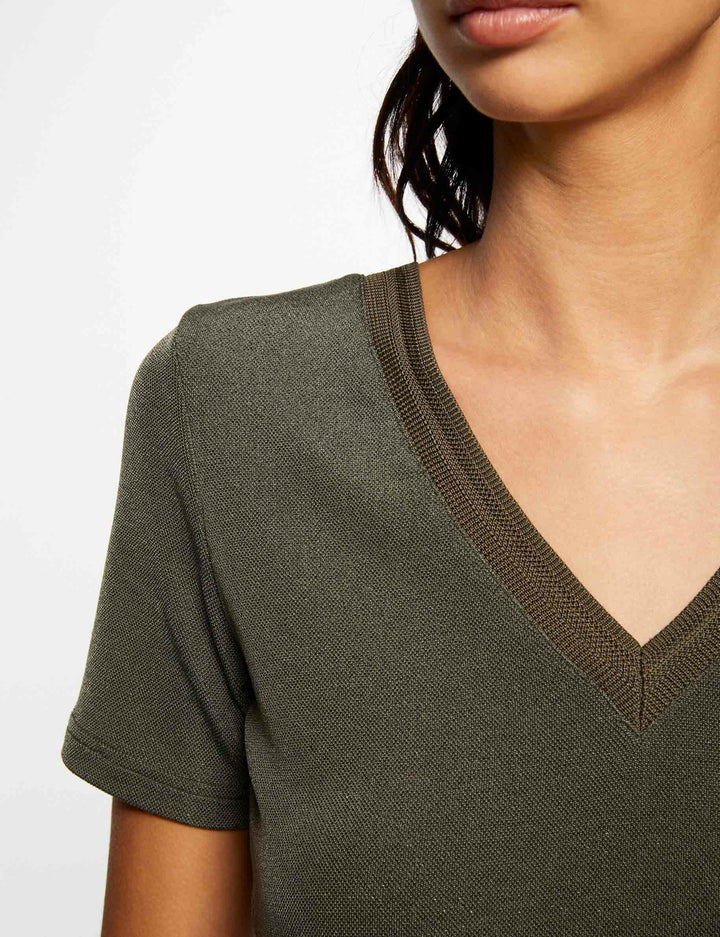 T-shirt manches courtes avec col en V