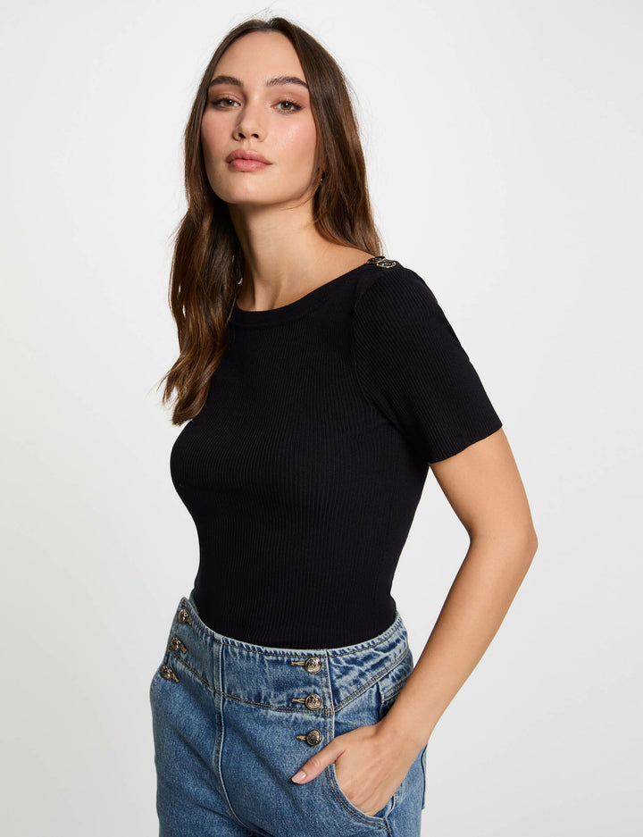 Pull col bateau et boutons