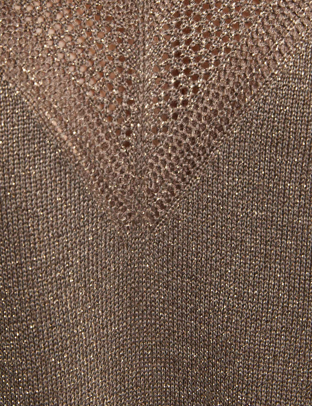 Pull col en V manches courtes