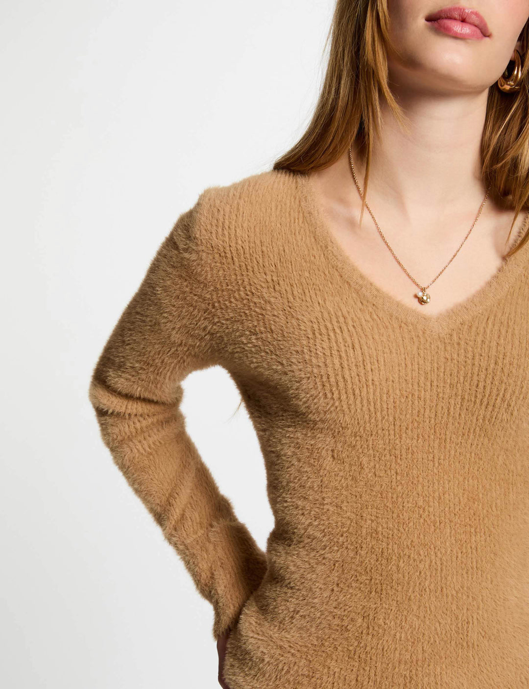 Pull manches longues maille duveteuse