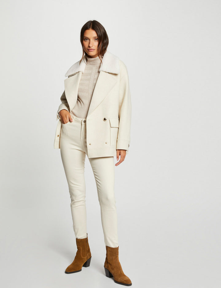 Manteau avec col fourrure amovible