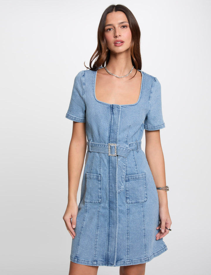 Robe courte droite en jean