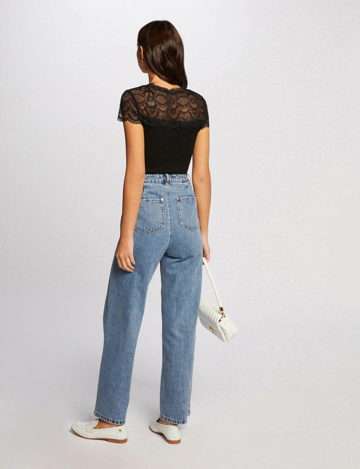 Pull manches courtes dentelle