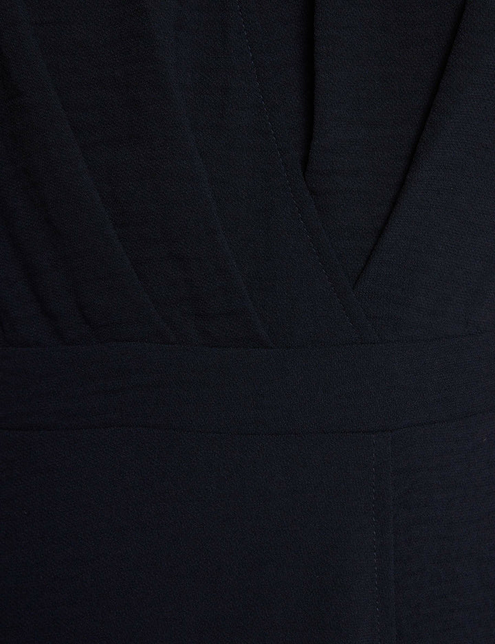 Robe courte fluide volants