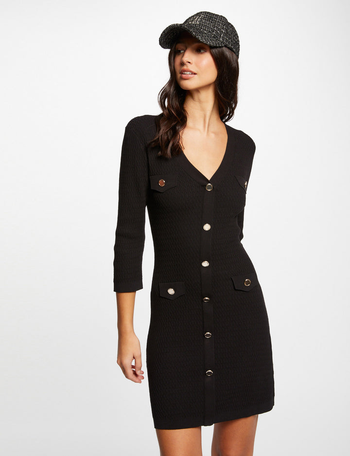Robe pull ajustée manches 3/4 à  boutons