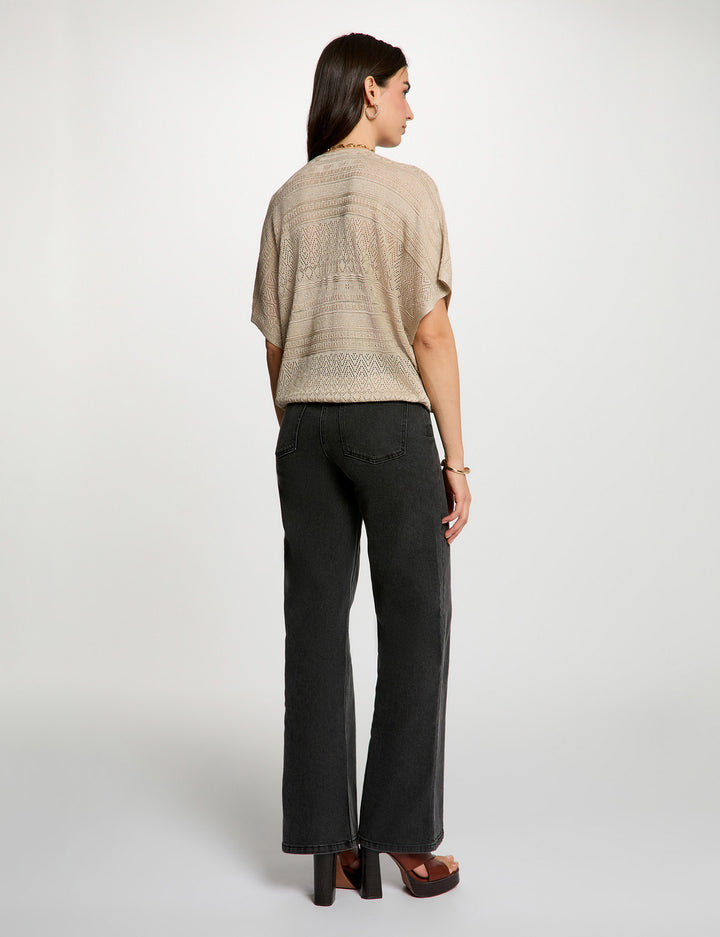 Pull oversize col v