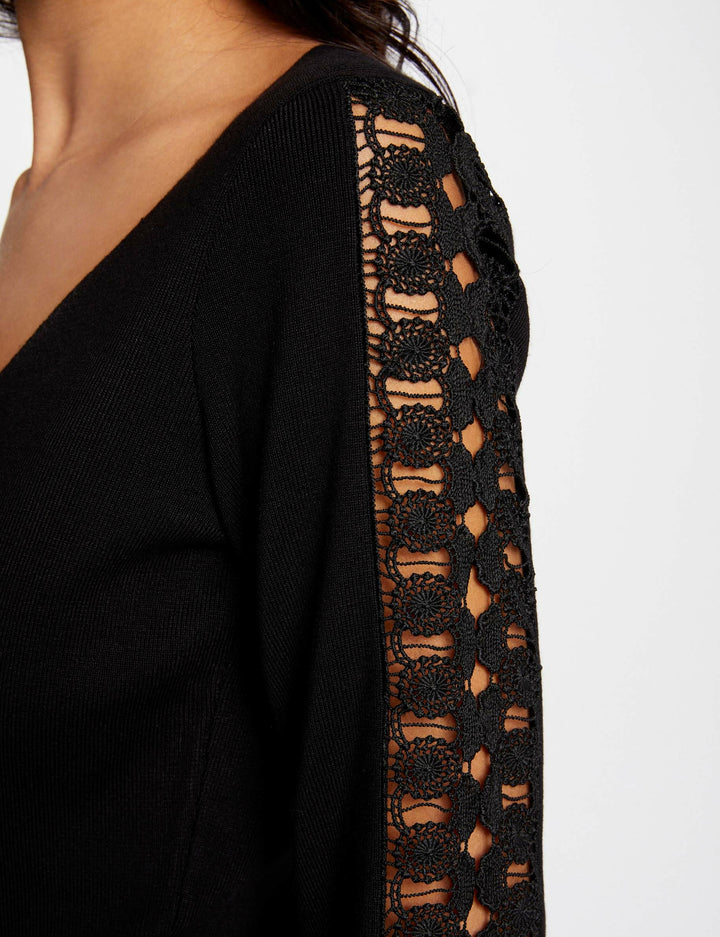 Pull manches longues à  dentelle