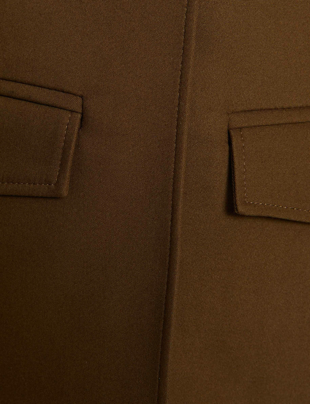 Veste cintrée boutonnée
