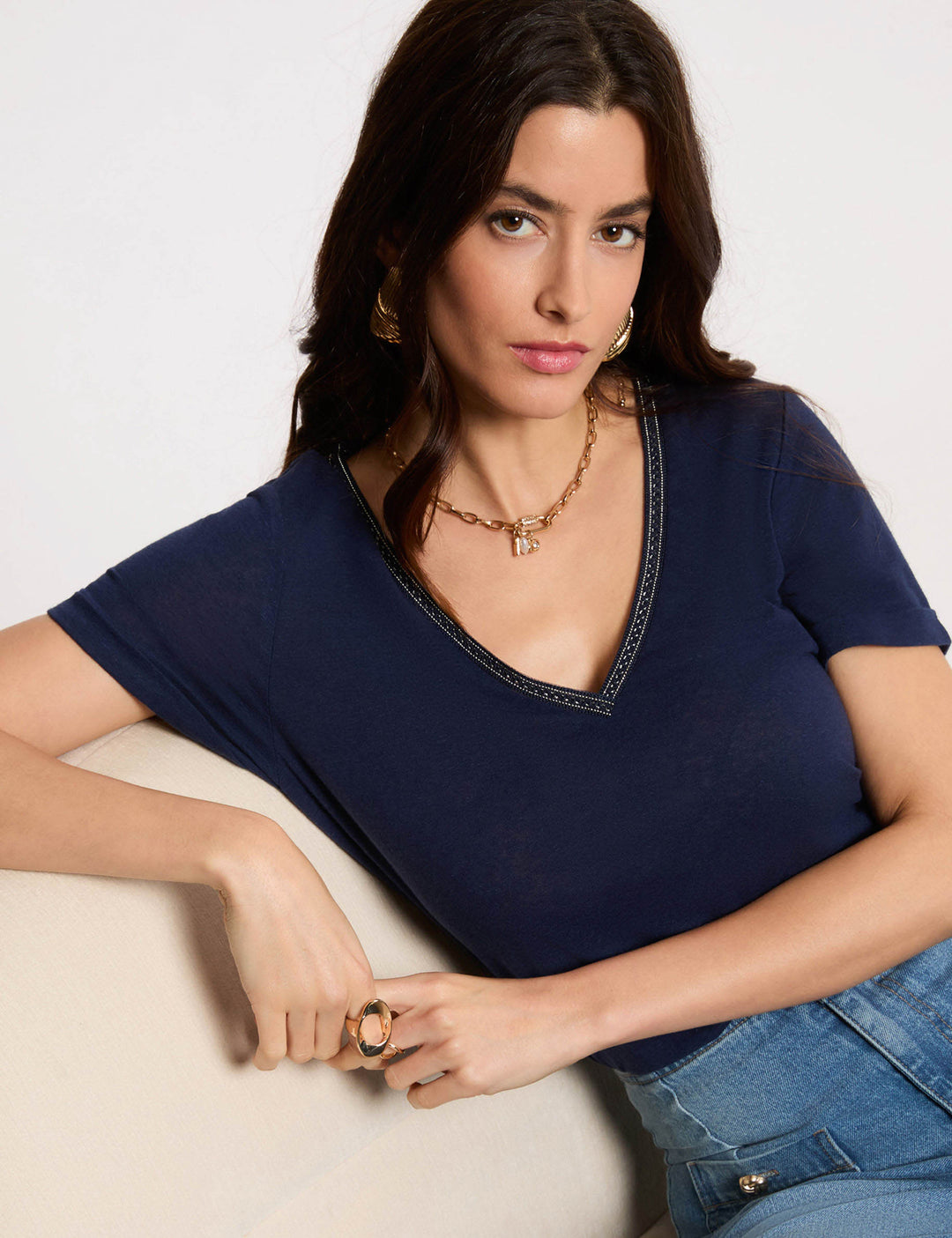 T-shirt col v perlé