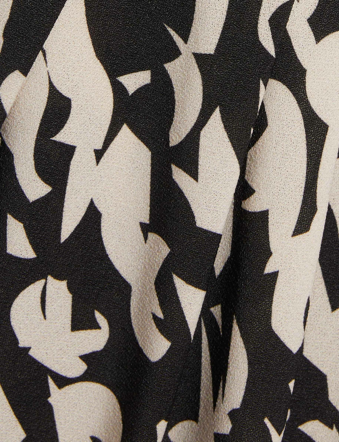 Robe courte cintrée imprimée