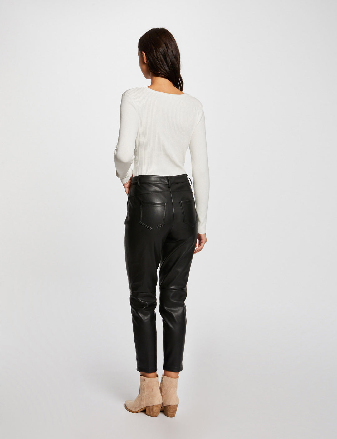 Pull manches longues avec boutons