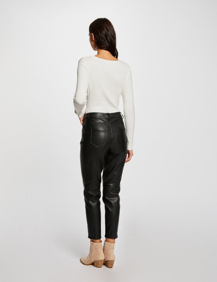 Pull manches longues avec boutons